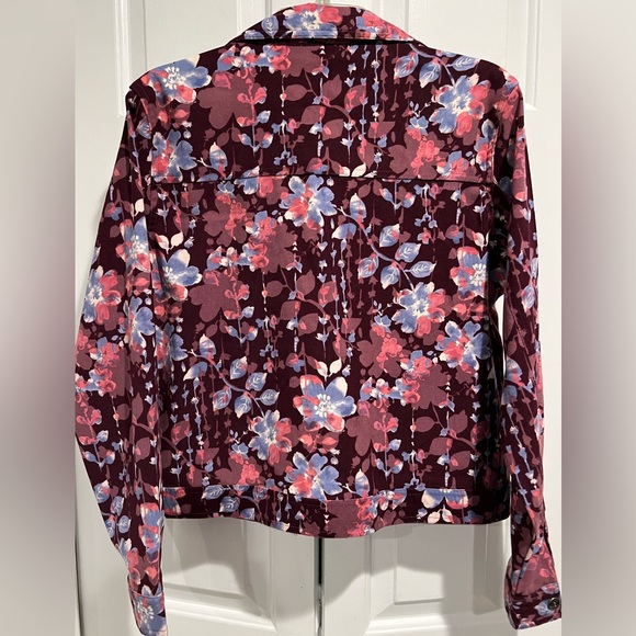 Maroon Floral Button Down Jacket , SOFT W 2 Real Chest pockets - Picture 9 of 9